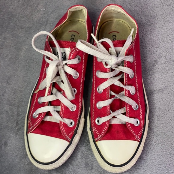 red converse size 6